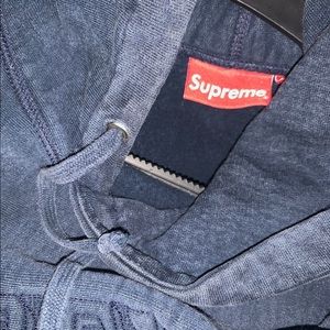 Supreme hoodie